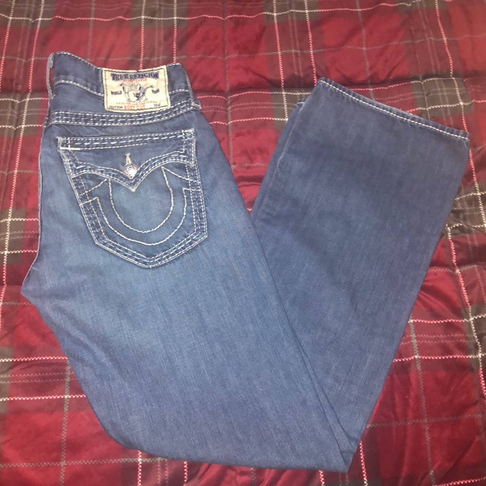 💯%Authentic Trues 👖